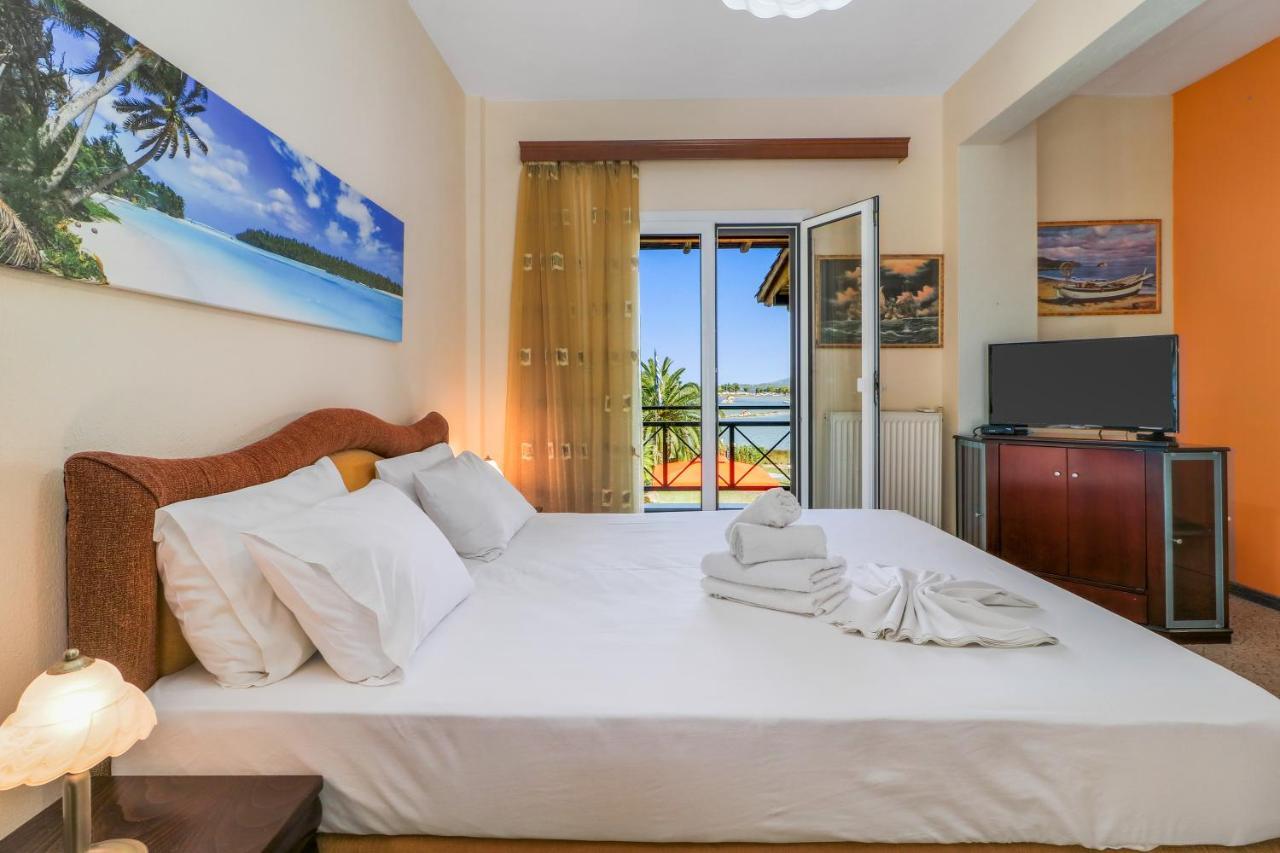 Villa Laguna Vourvourou Eksteriør billede